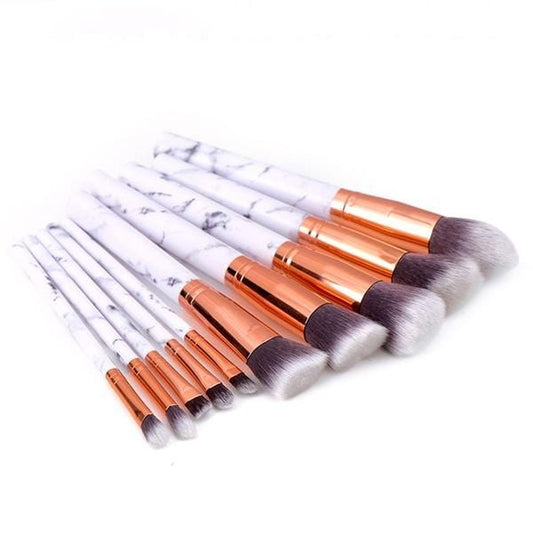 Makeup brushes