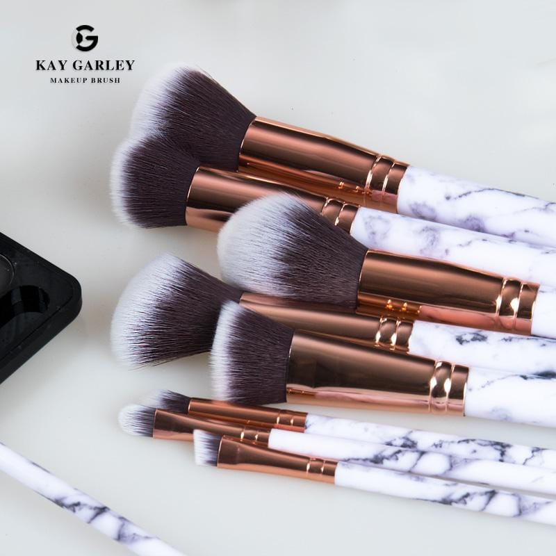 Makeup brushes